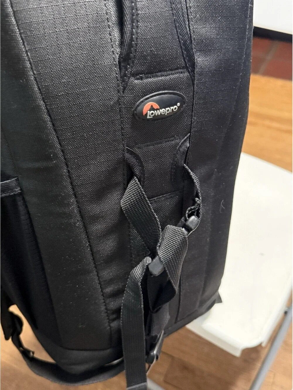 Lowepro Flipside 200 Camera Backpack Black Padded